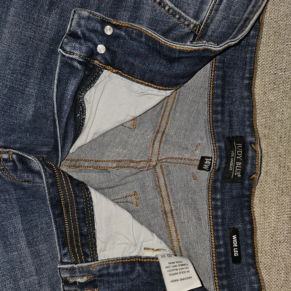 Judy Blue Women's Boot Cut Jeans - Classic Blue - Picture 6 of 8